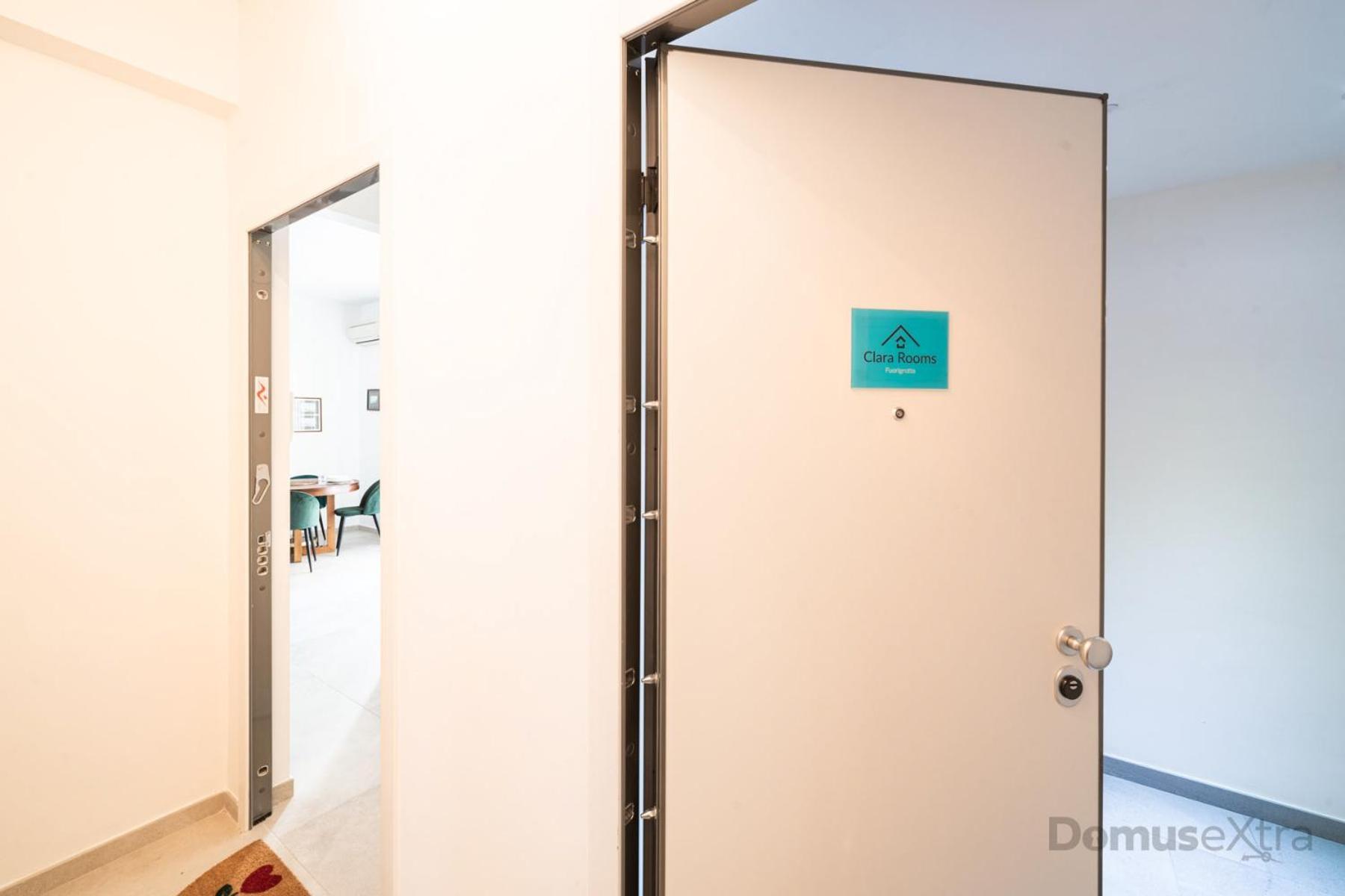 Clara Domus By Domusextra Apartment *